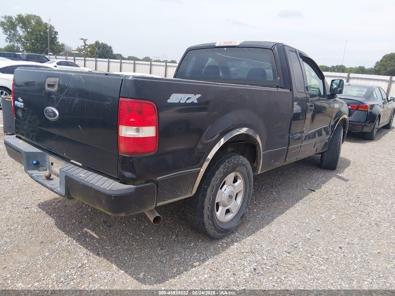 2004 FORD F-150 STX/XL/XLT · 4/11
