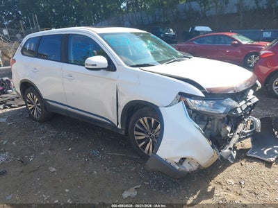 JA4AZ3A38KZ****** · 2019 MITSUBISHI OUTLANDER SE