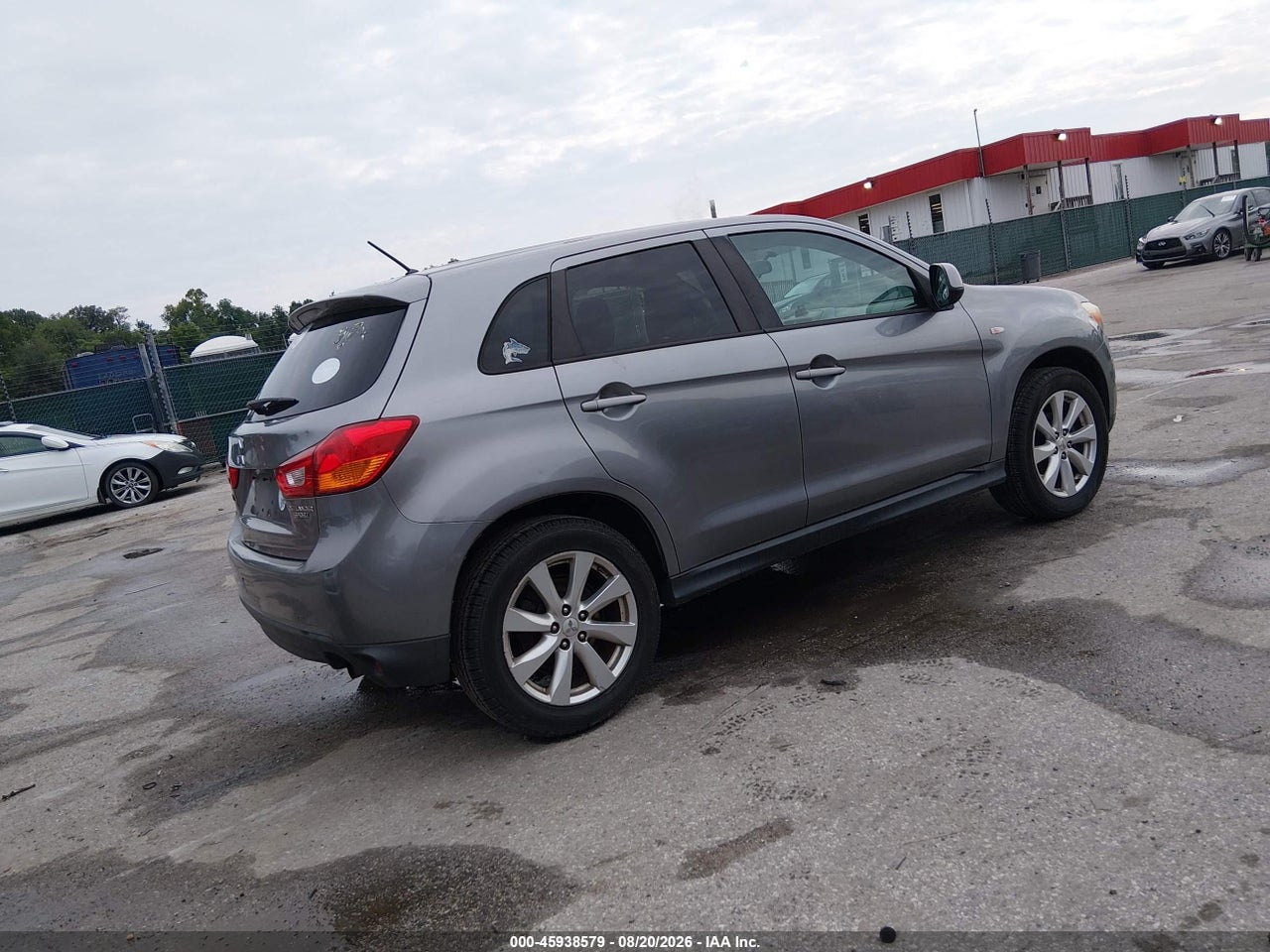 2015 MITSUBISHI OUTLANDER SPORT ES · 4/11