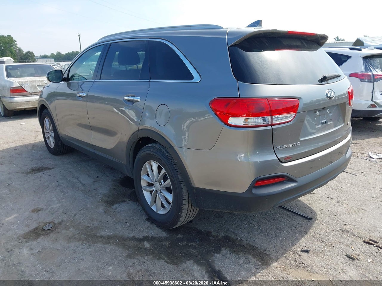 2018 KIA SORENTO 2.4L LX · 3/11