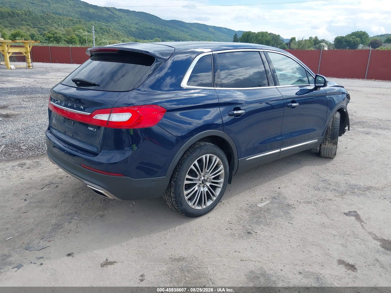 2018 LINCOLN MKX RESERVE · 4/11