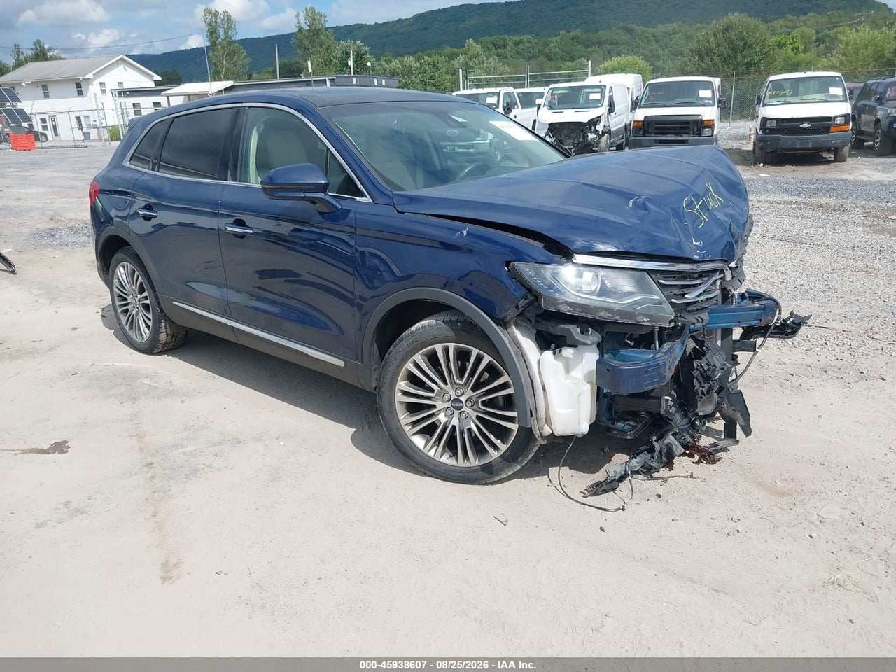 2LMPJ8LR9JB****** · 2018 LINCOLN MKX RESERVE