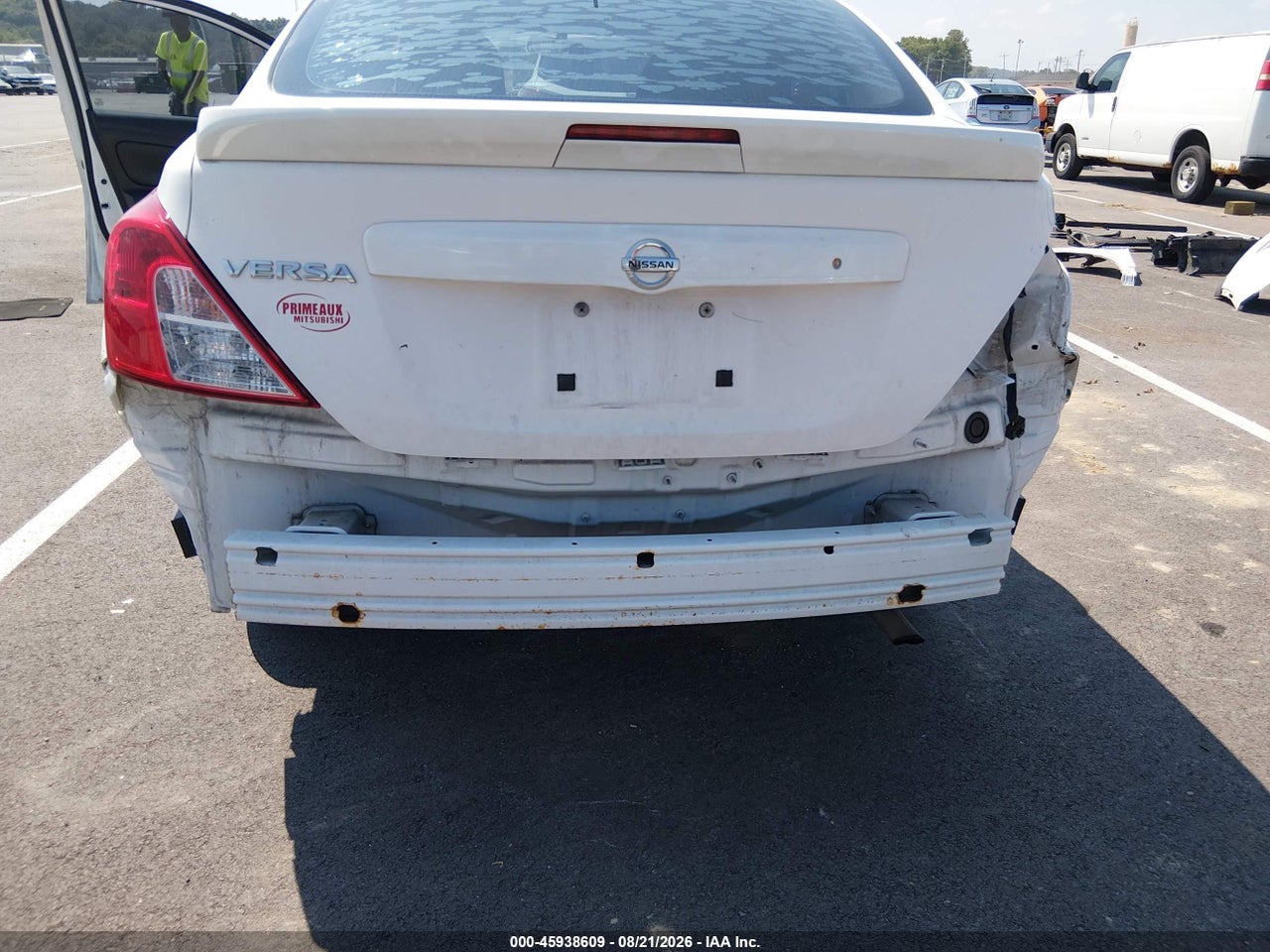2017 NISSAN VERSA 1.6 S+ · 6/11