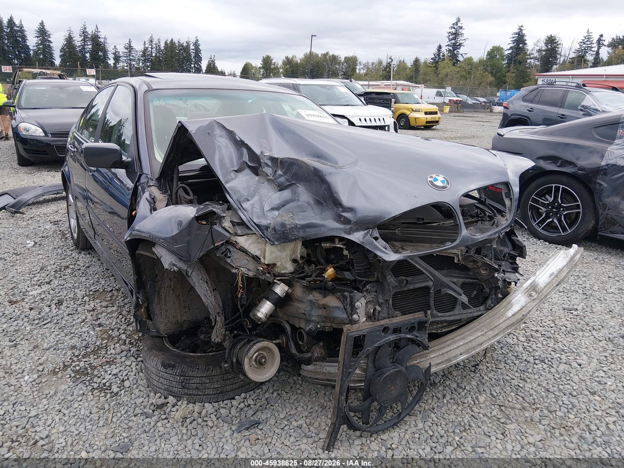 2002 BMW 325XI · 6/10