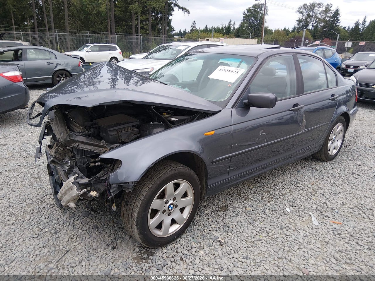 2002 BMW 325XI · 2/10