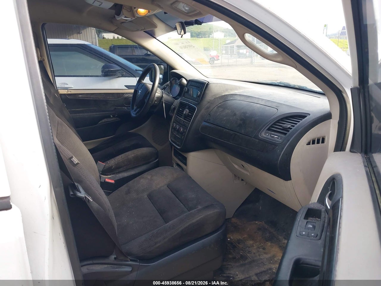 2014 RAM CARGO TRADESMAN · 5/11