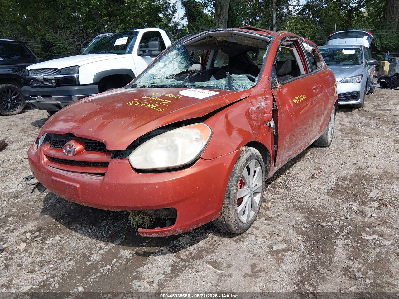 2009 HYUNDAI ACCENT SE · 2/10