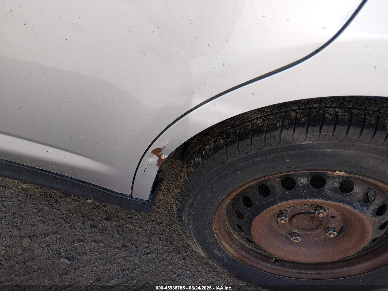 2009 NISSAN VERSA 1.8S · 6/11