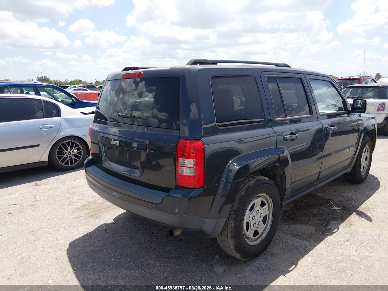 2015 JEEP PATRIOT SPORT · 4/11