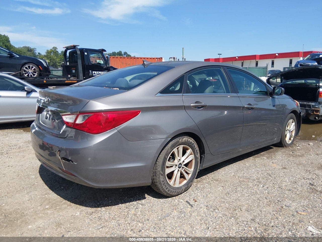 2013 HYUNDAI SONATA GLS · 4/11