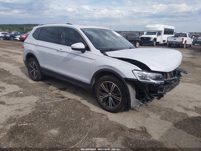 3VV2B7AX1JM****** · 2018 VOLKSWAGEN TIGUAN 2.0T SE/2.0T SEL