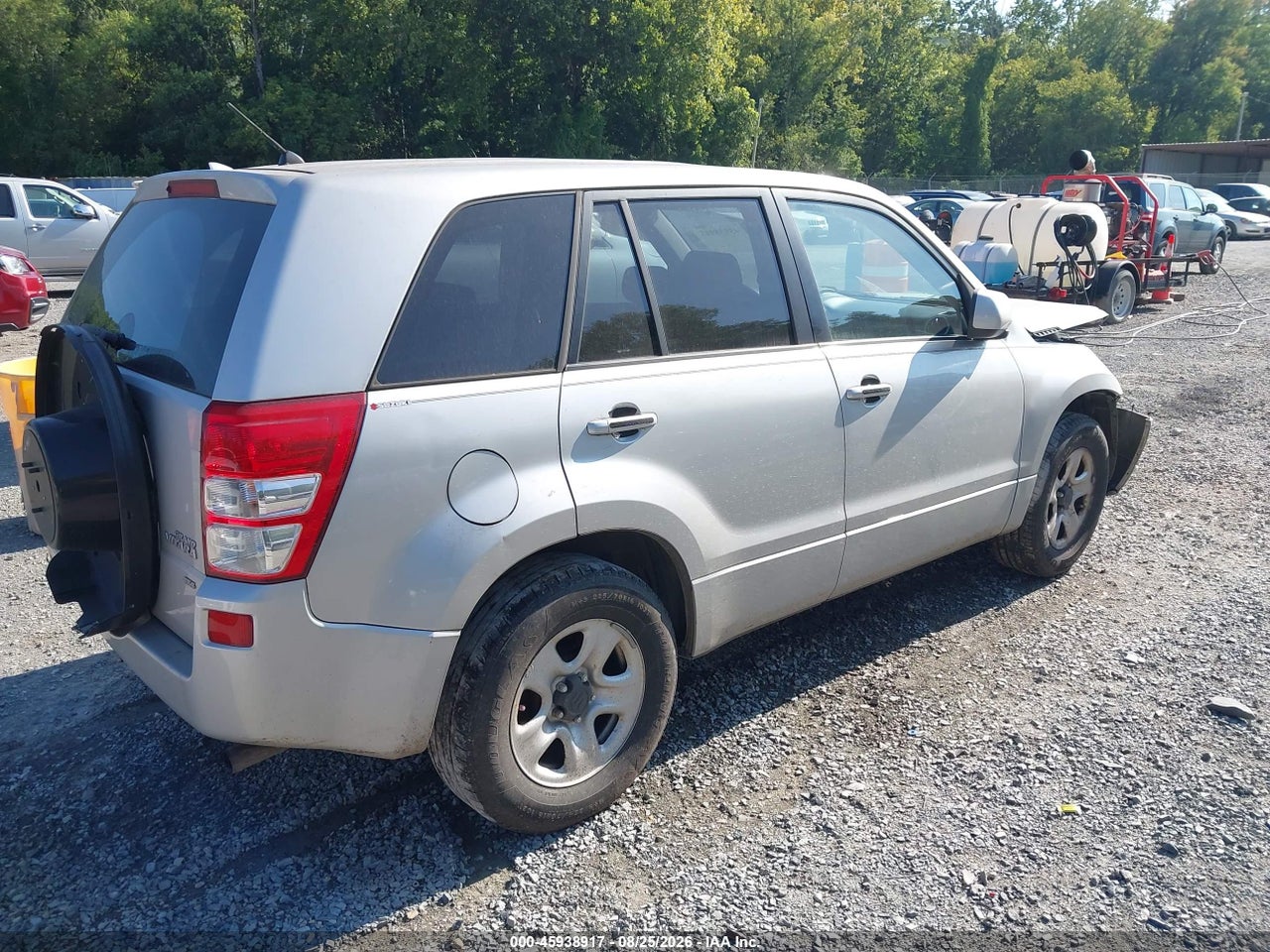 2012 SUZUKI GRAND VITARA PREMIUM · 4/11
