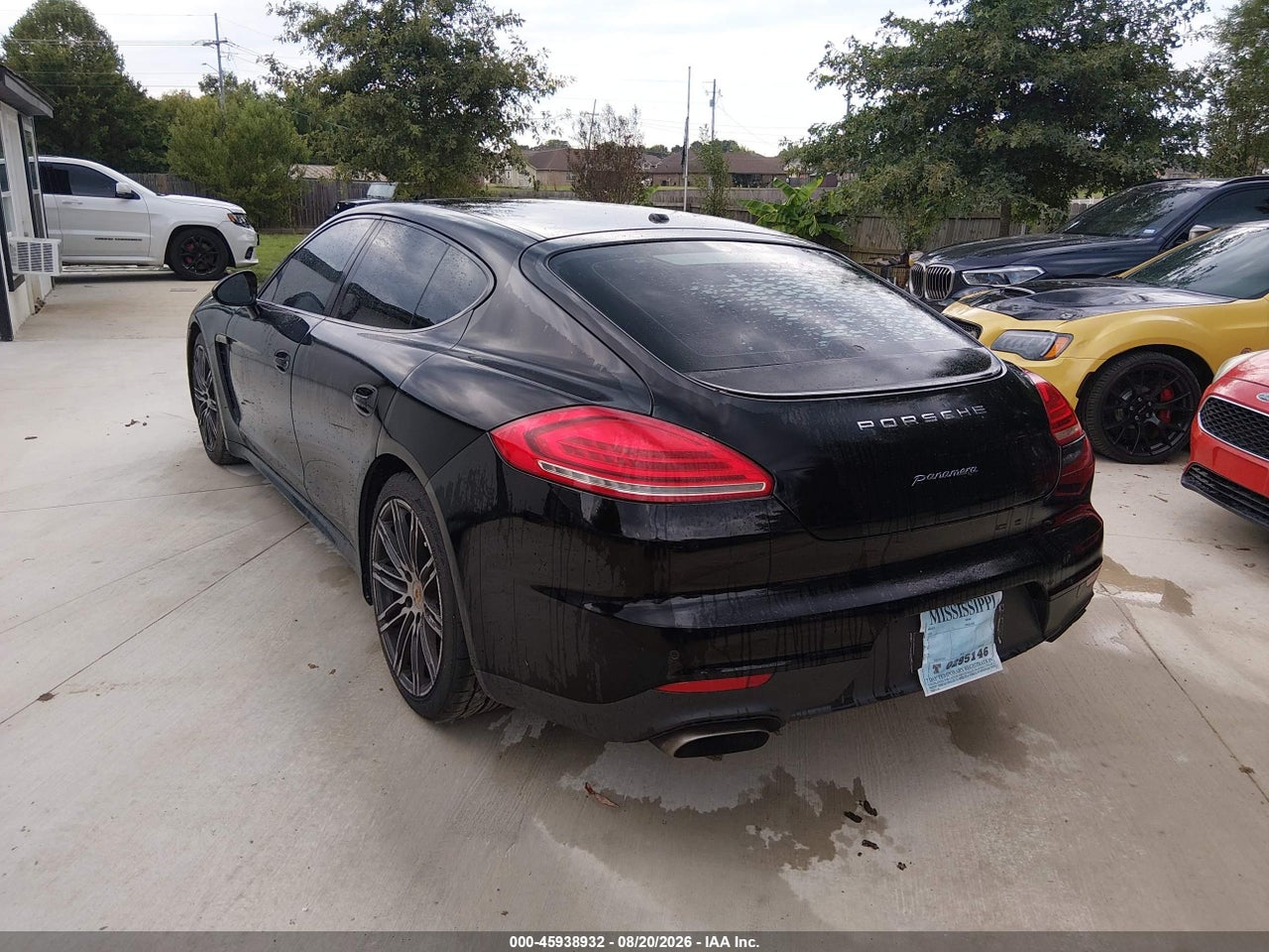WP0AA2A71GL****** · 2016 PORSCHE PANAMERA 4 · 3/11