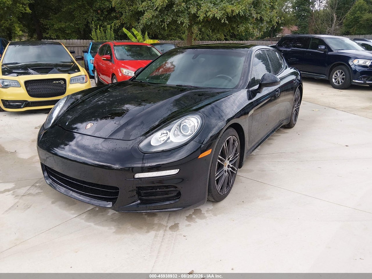 WP0AA2A71GL****** · 2016 PORSCHE PANAMERA 4 · 2/11