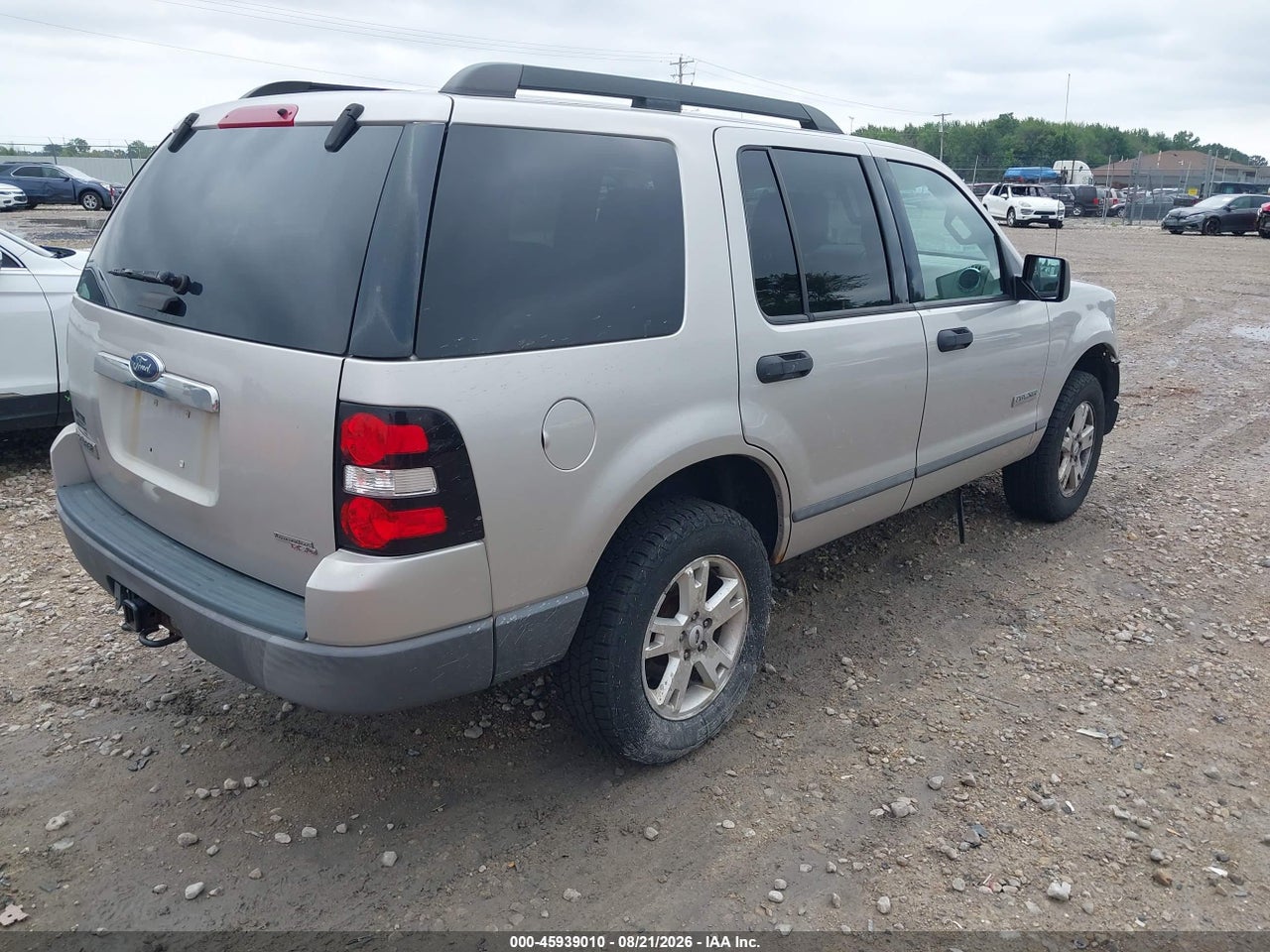 2006 FORD EXPLORER XLS · 4/11