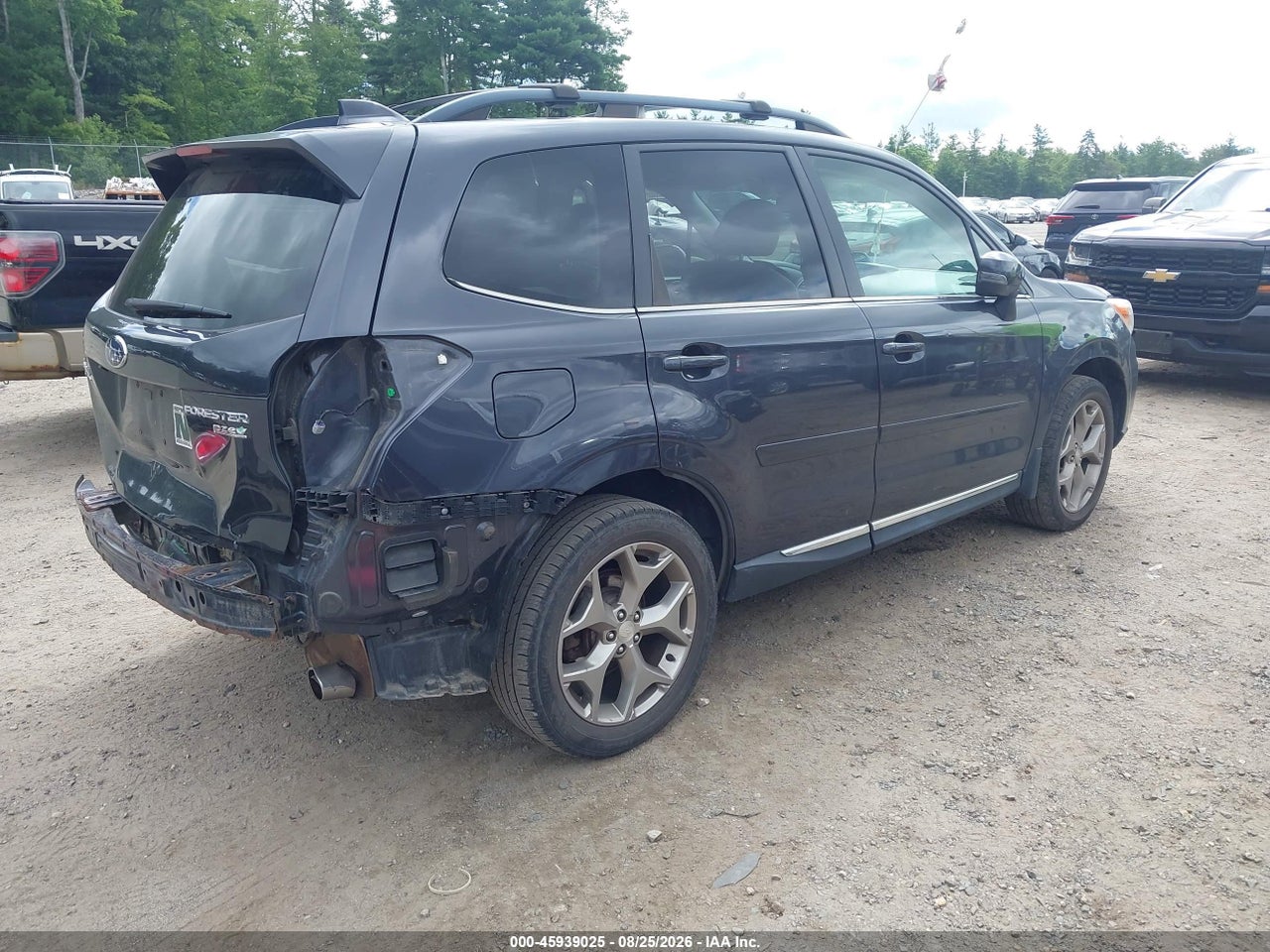 2016 SUBARU FORESTER 2.5I TOURING · 4/11