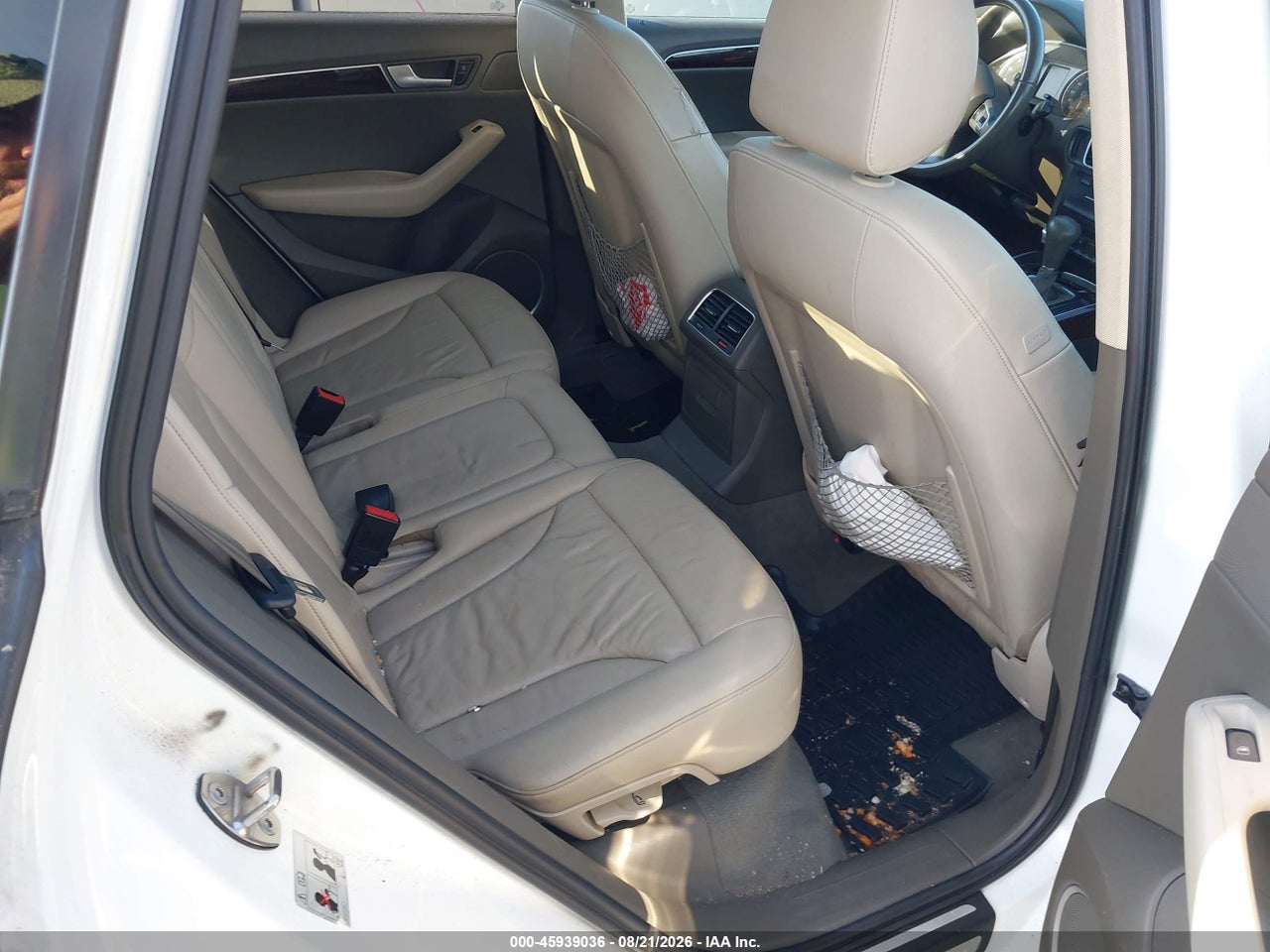 WA1LFAFP9CA****** · 2012 AUDI Q5 2.0T PREMIUM · 8/11