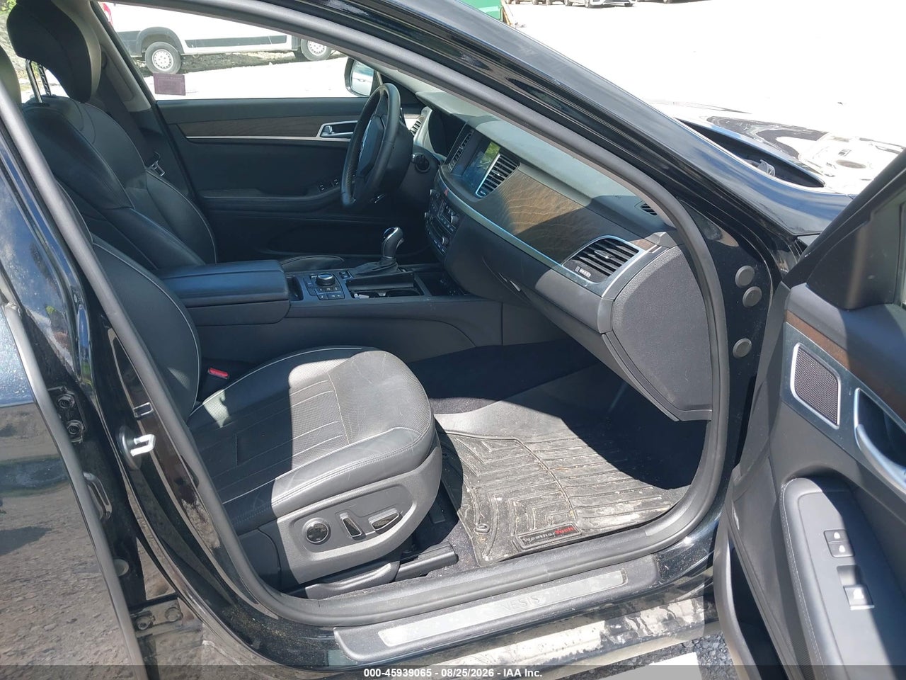 2017 GENESIS G80 3.8 · 5/11