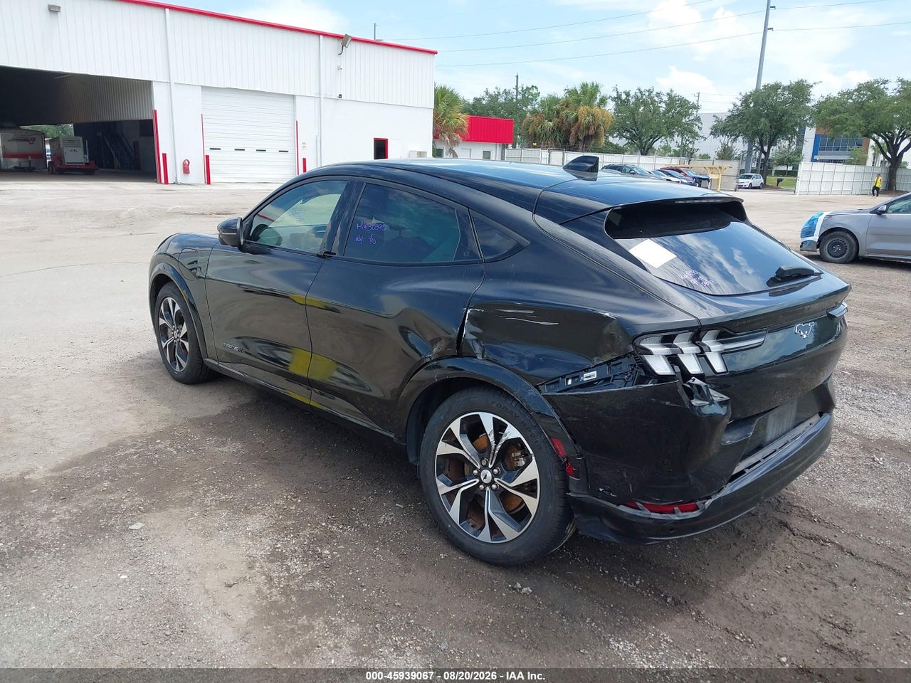 2023 FORD MUSTANG MACH-E PREMIUM · 3/11
