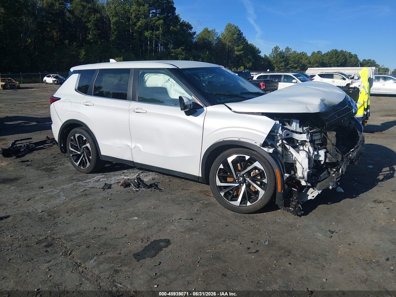 2024 MITSUBISHI OUTLANDER SE 2.5 2WD