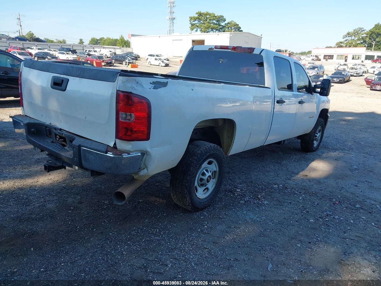 2011 CHEVROLET SILVERADO 2500HD WORK TRUCK · 4/11