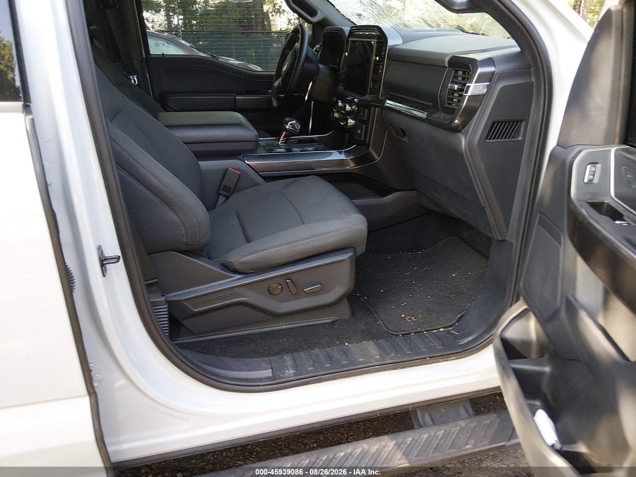 2023 FORD F-150 XLT · 5/11