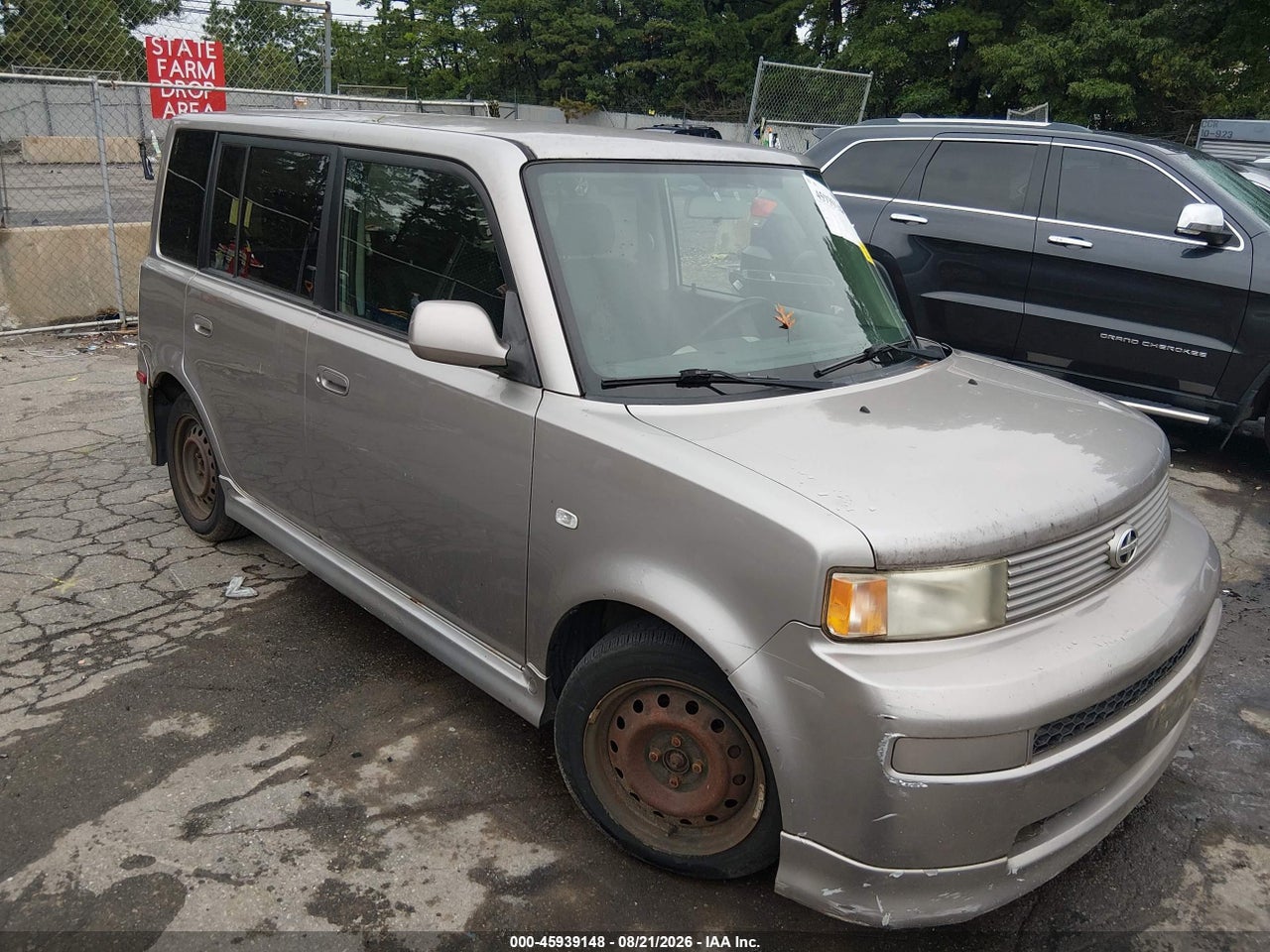 JTLKT324264****** · 2006 SCION XB