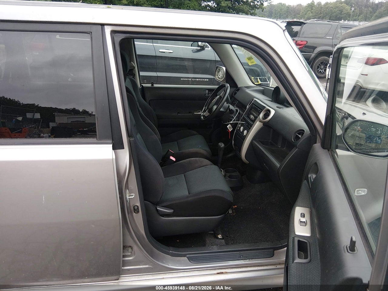 2006 SCION XB · 5/11