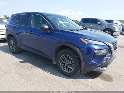 JN8BT3AB7PW****** · 2023 NISSAN ROGUE S INTELLIGENT AWD