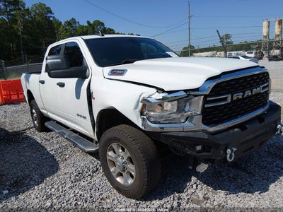 3C6UR5DL7RG****** · 2024 RAM 2500 BIG HORN  4X4 6'4 BOX