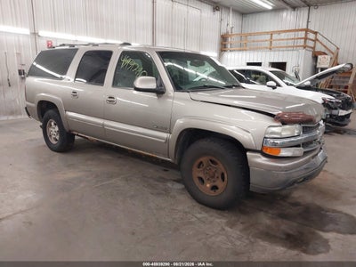 3GNFK16T0YG****** · 2000 CHEVROLET SUBURBAN 1500 LT