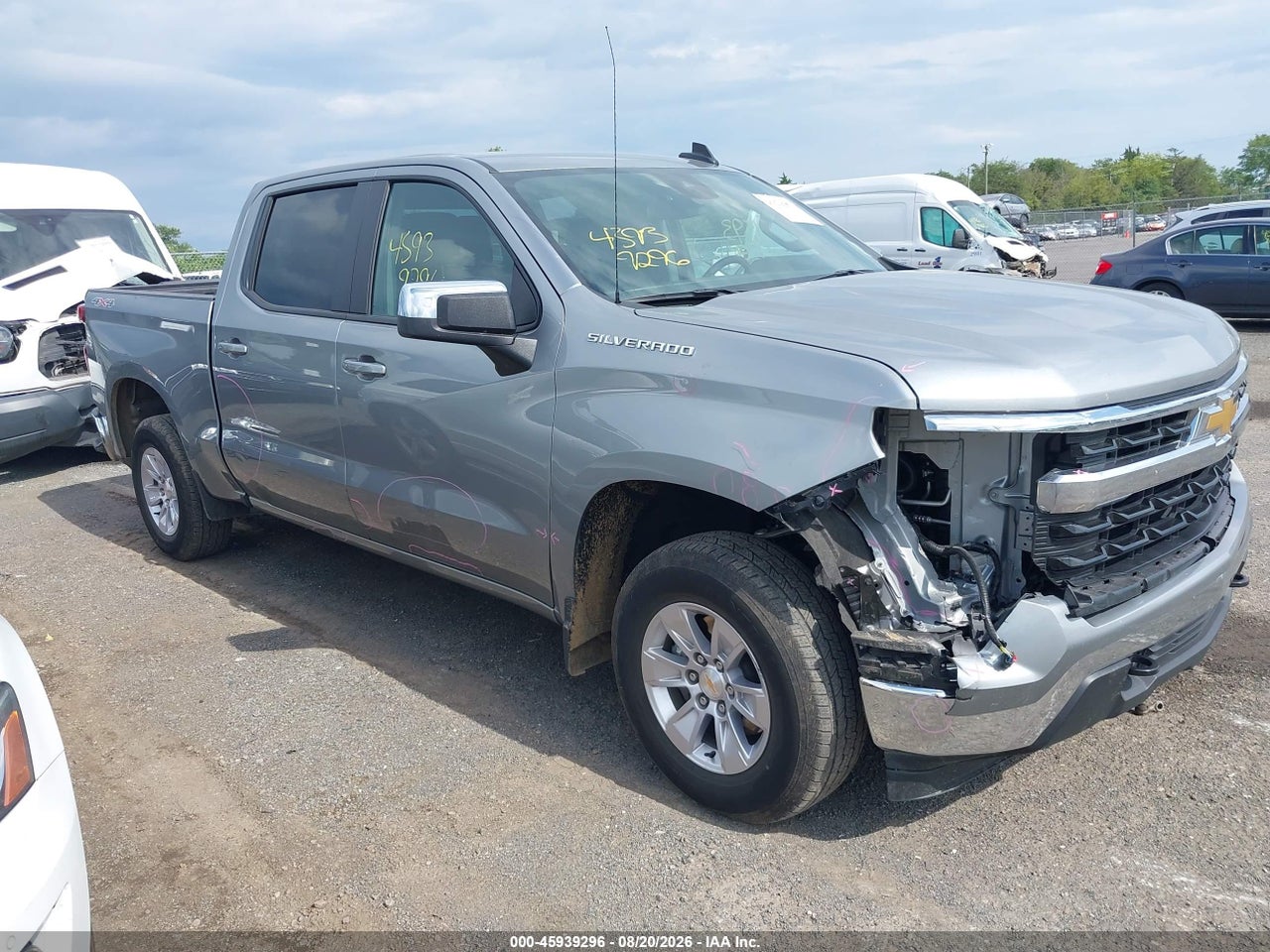 2GCUKDEDXT1****** · 2026 CHEVROLET SILVERADO 1500 4WD  STANDARD BED LT