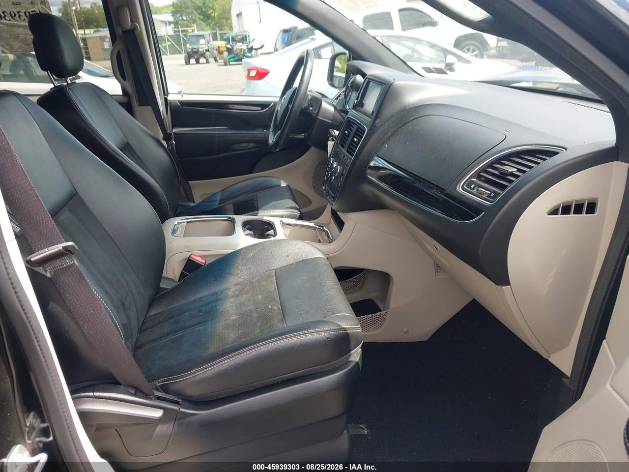 2017 DODGE GRAND CARAVAN SXT · 5/11