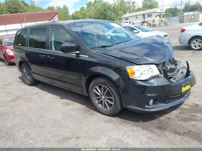 2C4RDGCG1HR****** · 2017 DODGE GRAND CARAVAN SXT