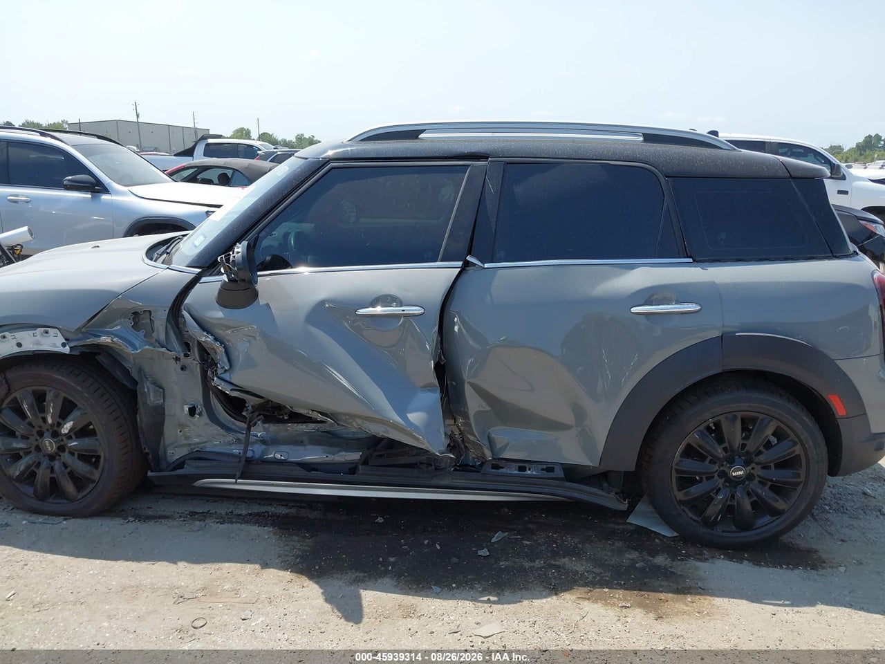2022 MINI COUNTRYMAN COOPER S · 6/11