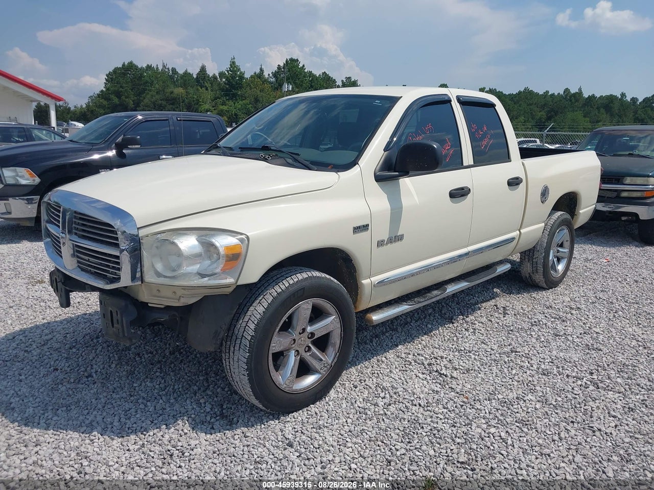 2008 DODGE RAM 1500 SLT · 2/11