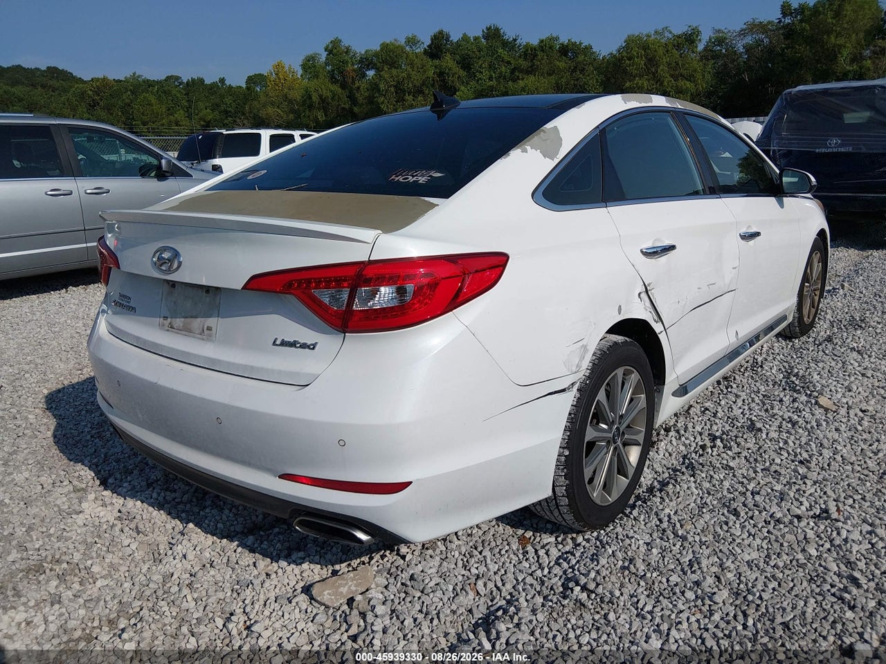 2016 HYUNDAI SONATA LIMITED · 4/11