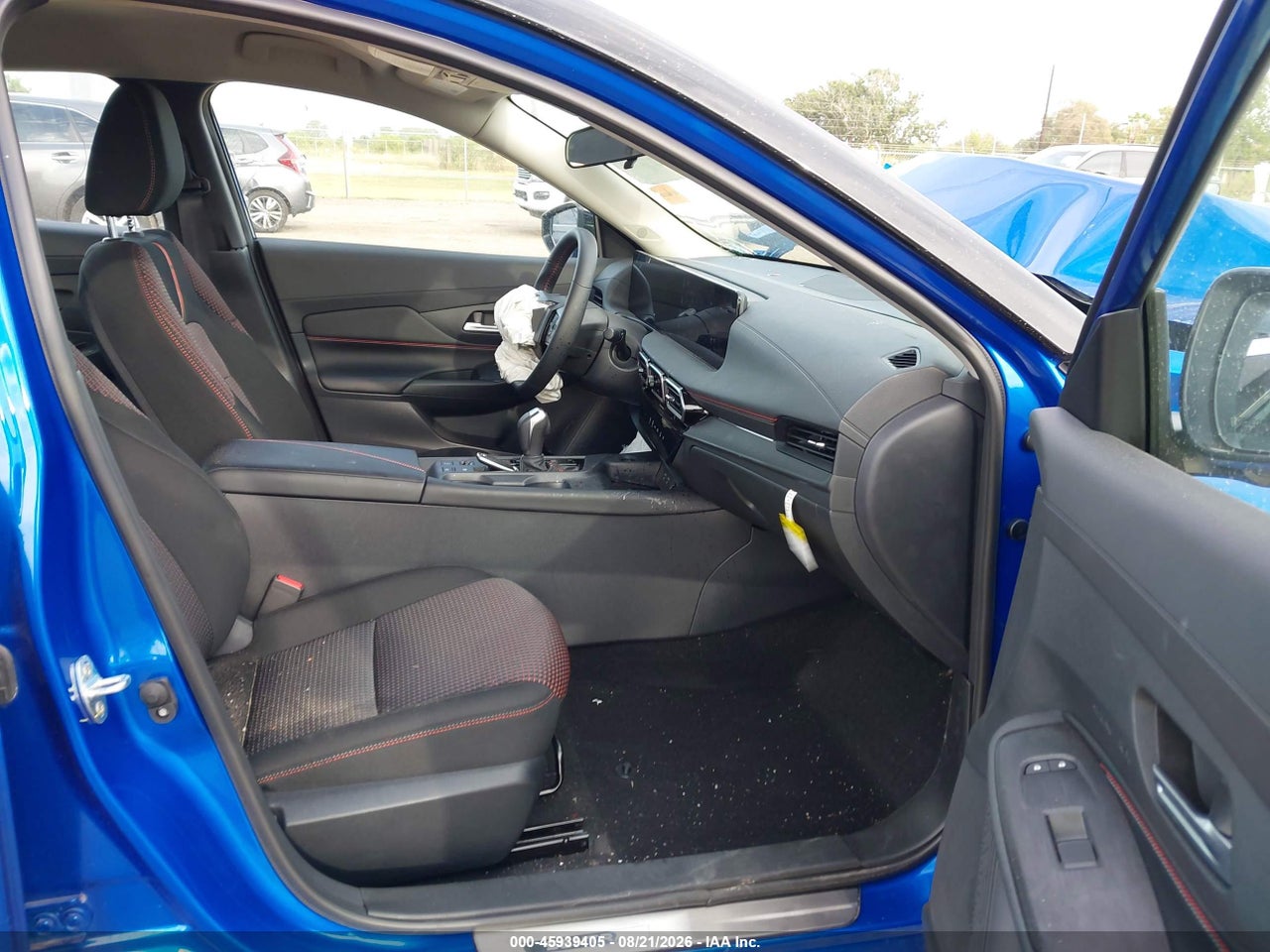 2026 NISSAN SENTRA SR · 5/11