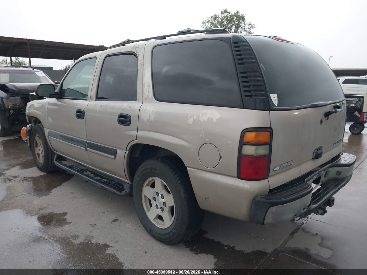 2004 CHEVROLET TAHOE LS · 3/10