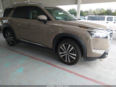 2025 NISSAN PATHFINDER PLATINUM 4WD