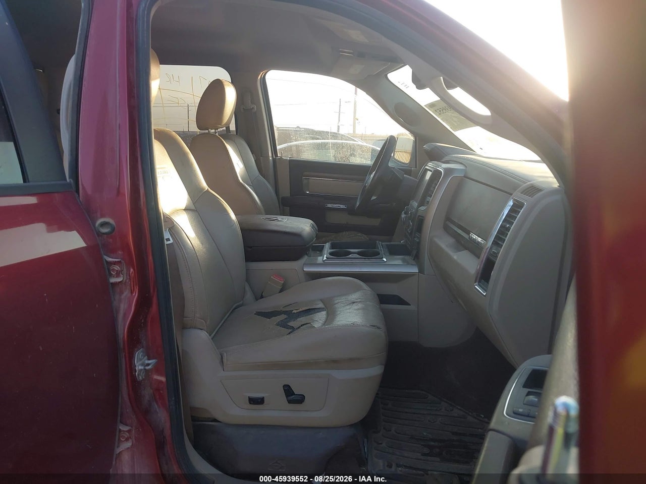2015 RAM 1500 LARAMIE · 5/11