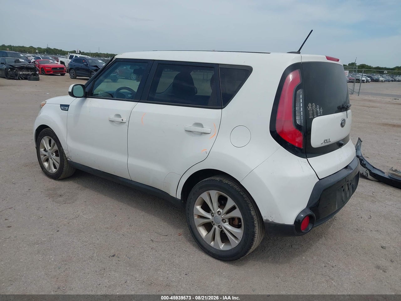 2016 KIA SOUL + · 3/11