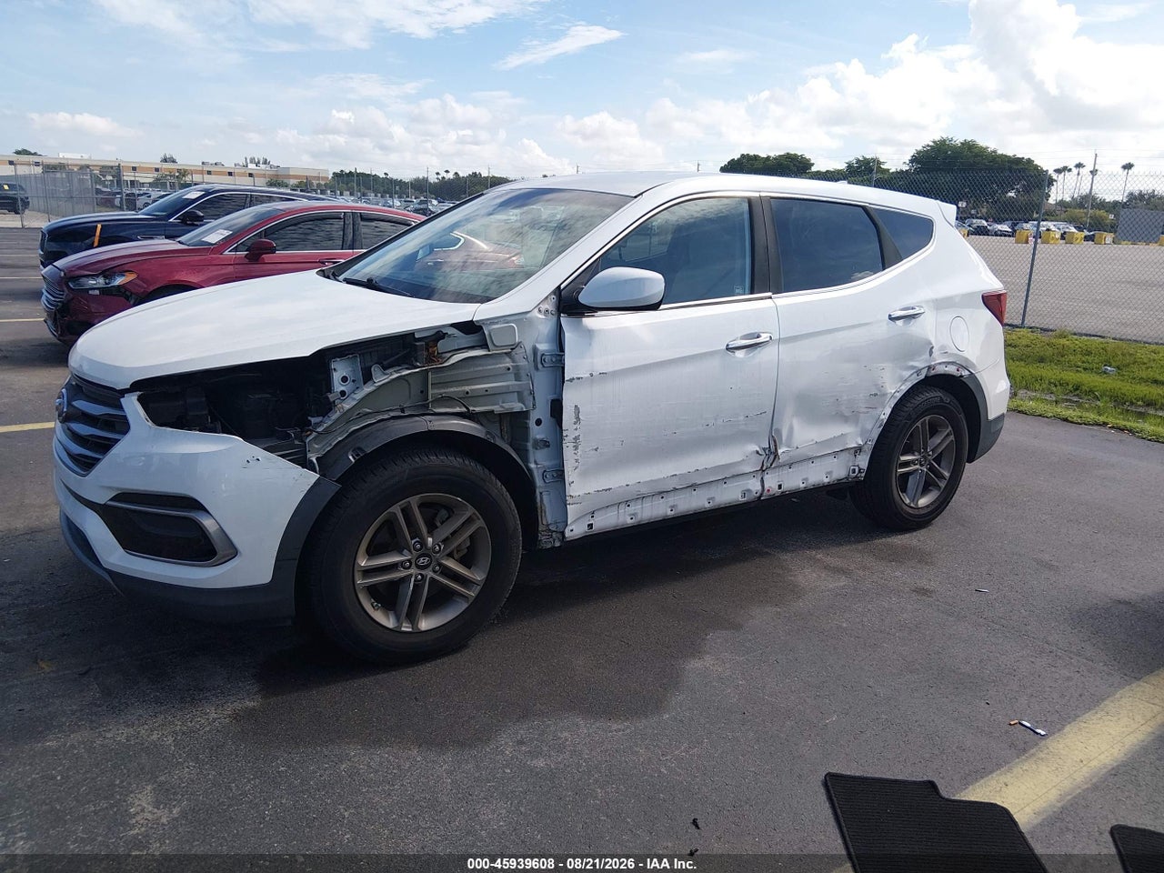 2017 HYUNDAI SANTA FE SPORT 2.4L · 2/11