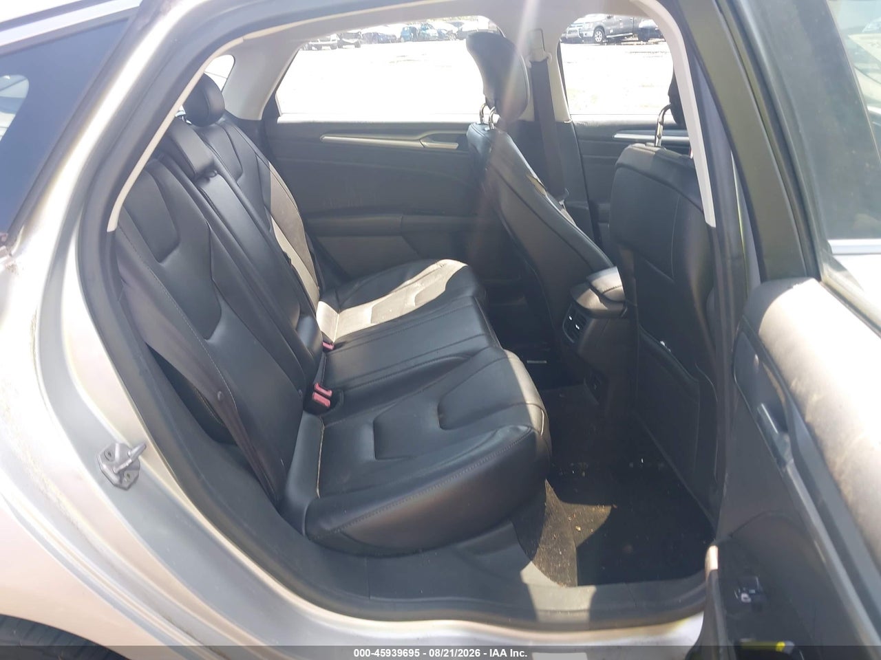 2014 FORD FUSION HYBRID TITANIUM · 8/11