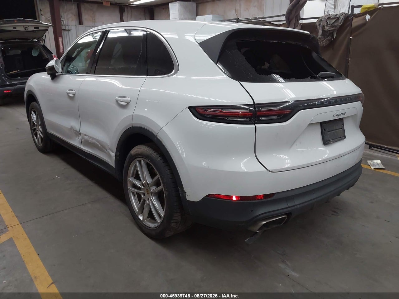 2019 PORSCHE CAYENNE   · 3/11
