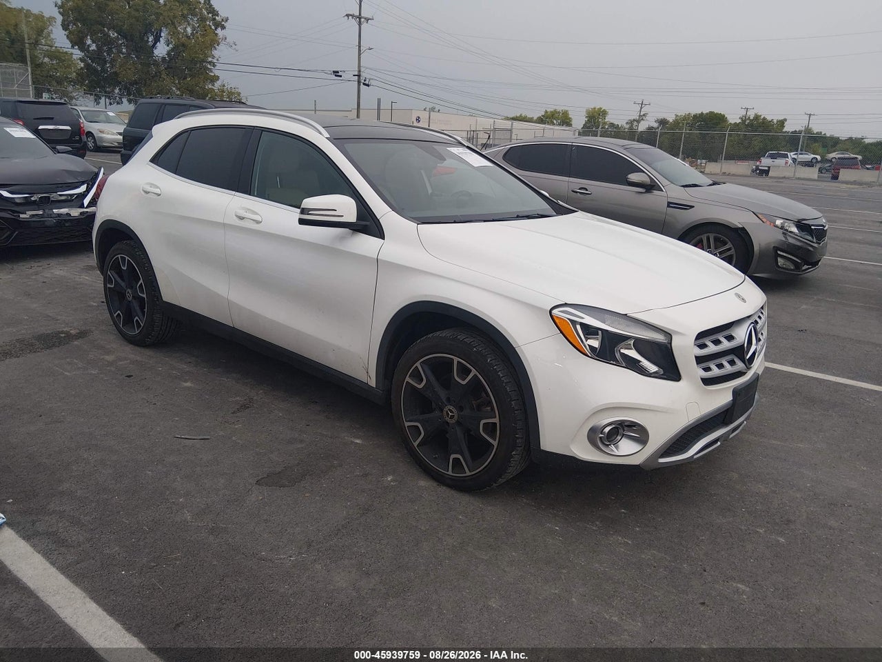 WDCTG4GB5KU****** · 2019 MERCEDES-BENZ GLA 250 4MATIC