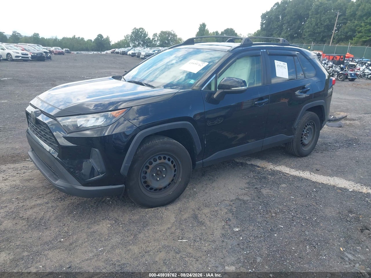 2019 TOYOTA RAV4 LE · 2/10