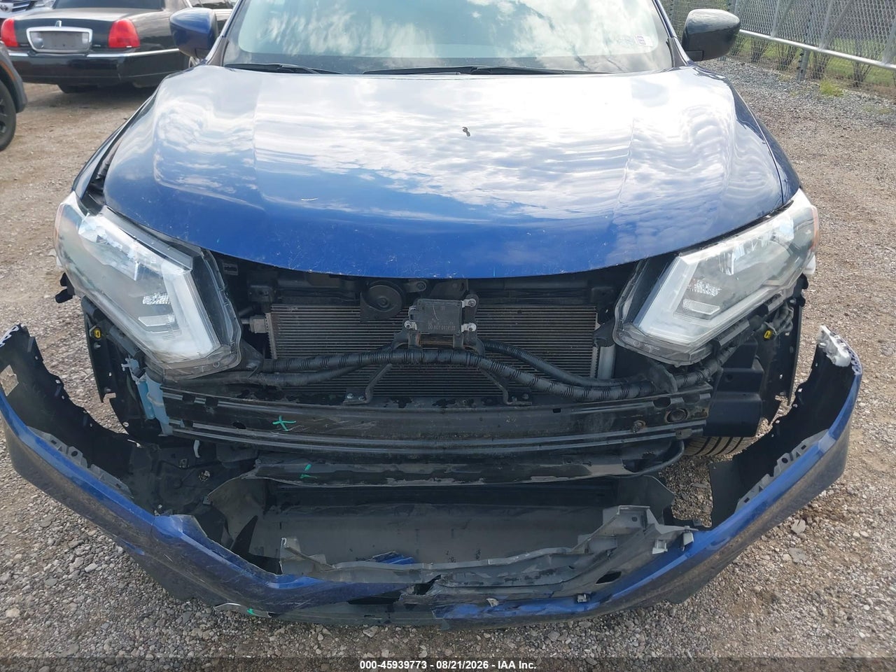 2018 NISSAN ROGUE S · 6/11