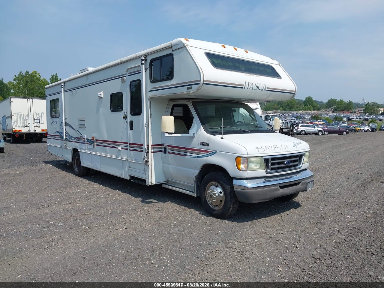 1FDXE45S03H****** · 2003 FORD E-450 CUTAWAY STANDARD