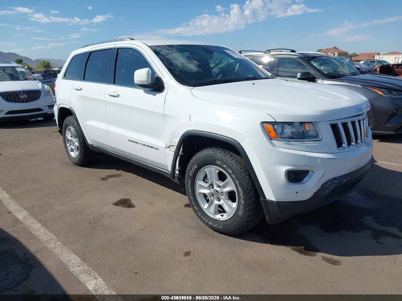 1C4RJEAG6FC****** · 2015 JEEP GRAND CHEROKEE LAREDO